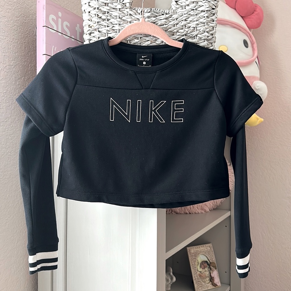Girls Nike Top - size S